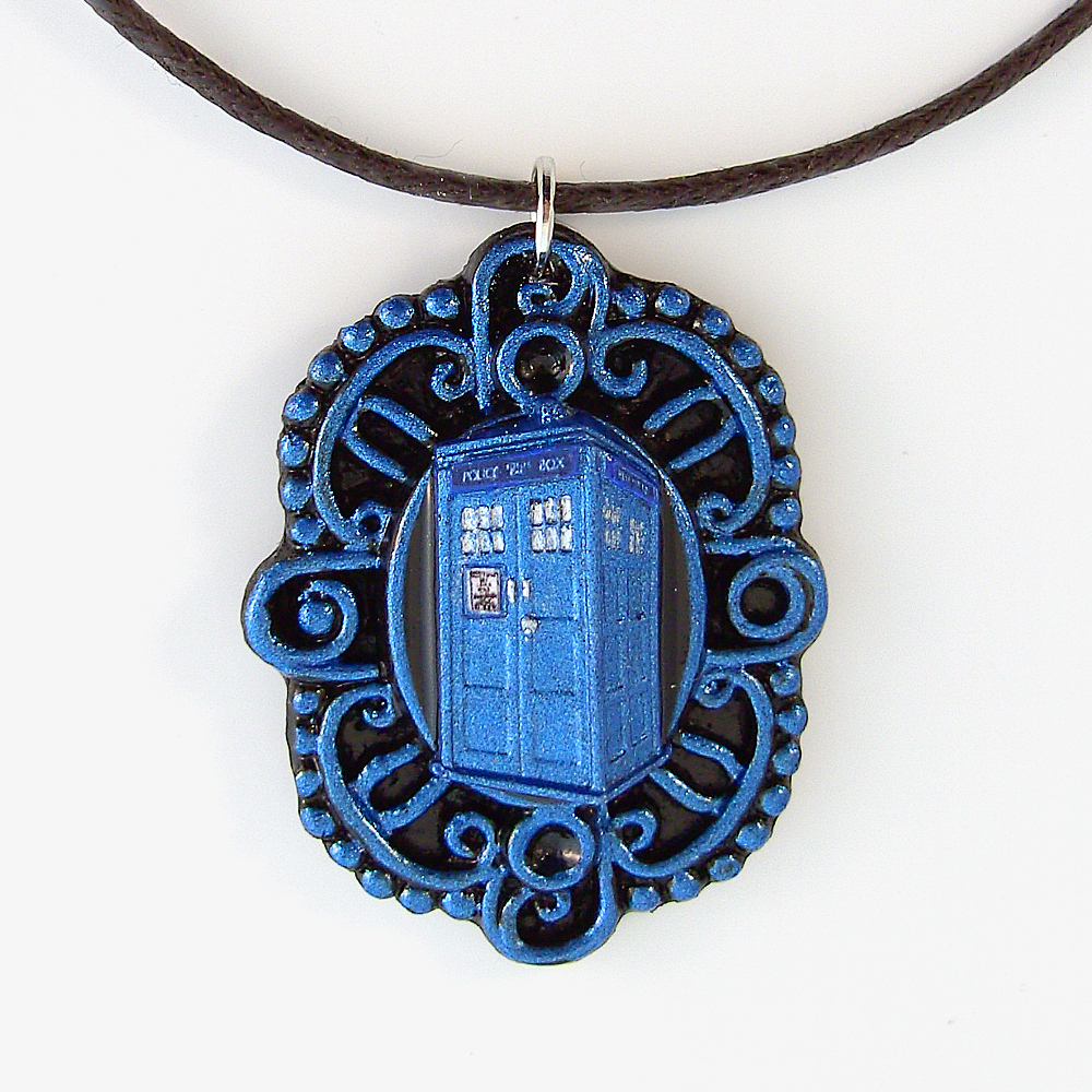Doctor Who Metallic Bluetardis Victorian Cameo Pendant And Necklace